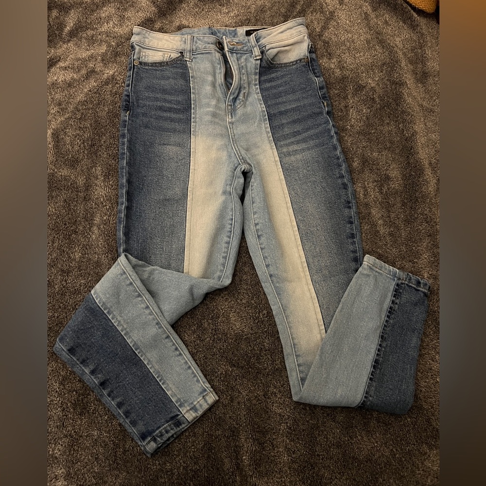 Brand new Kendall and Kylie ultra babe skinny jeans OBO